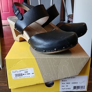 Dansko Thea Leather and wood sandals